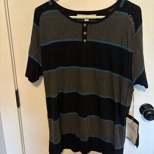 Ezekiel Striped Henley Tee NWT Size Large Surf Skate Streetwear